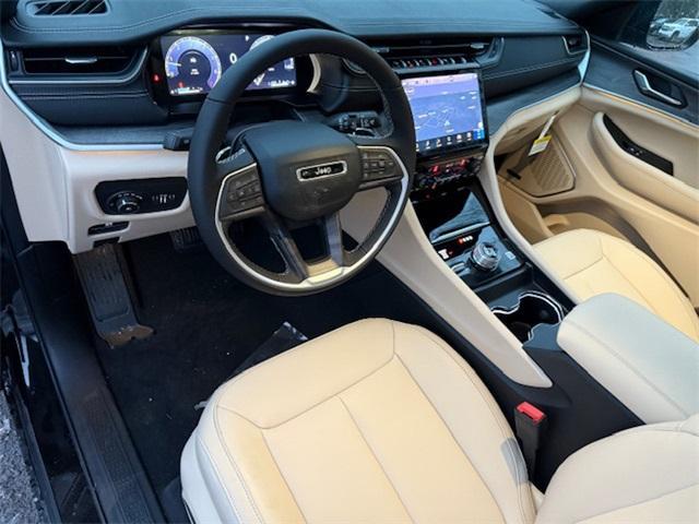 new 2025 Jeep Grand Cherokee L car, priced at $49,781