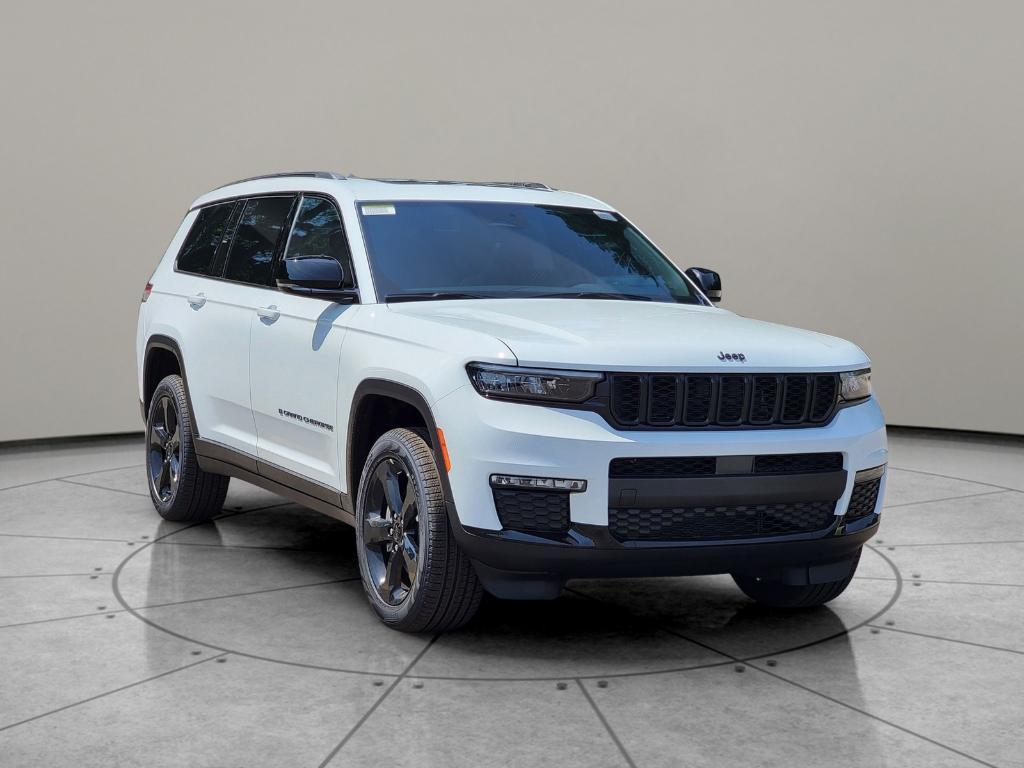 new 2025 Jeep Grand Cherokee L car, priced at $52,990