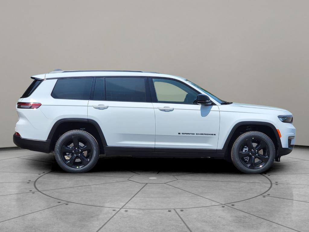 new 2025 Jeep Grand Cherokee L car, priced at $52,990