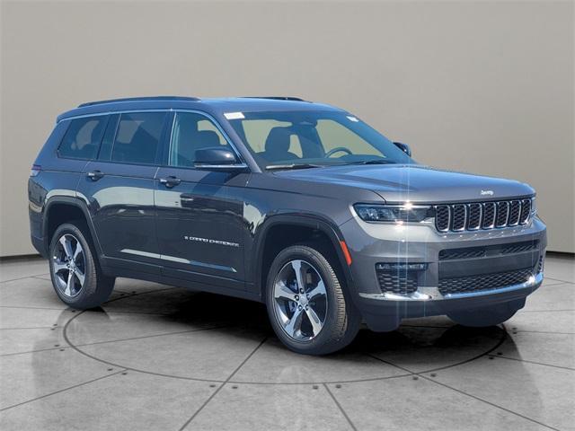 new 2024 Jeep Grand Cherokee L car, priced at $50,035