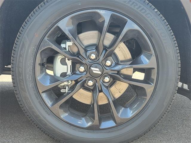 new 2025 Dodge Durango car, priced at $40,905
