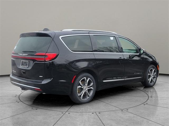 new 2025 Chrysler Pacifica car, priced at $56,120