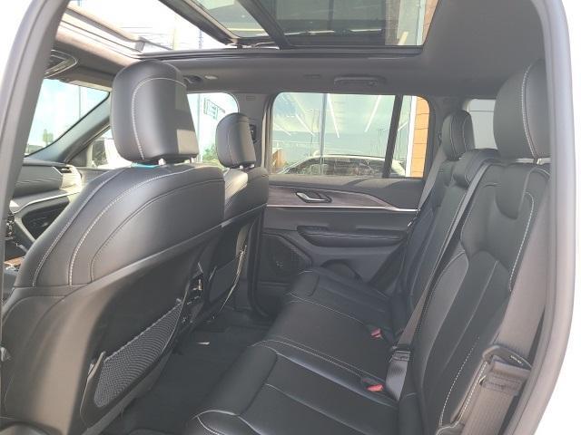 used 2025 Jeep Grand Cherokee car, priced at $44,979