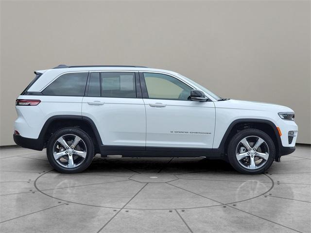 used 2025 Jeep Grand Cherokee car, priced at $44,528