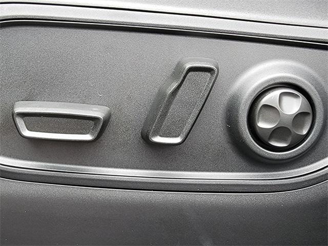 new 2025 Jeep Grand Cherokee L car, priced at $48,735