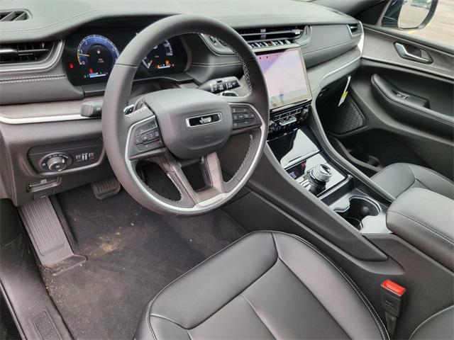 new 2025 Jeep Grand Cherokee L car, priced at $48,735