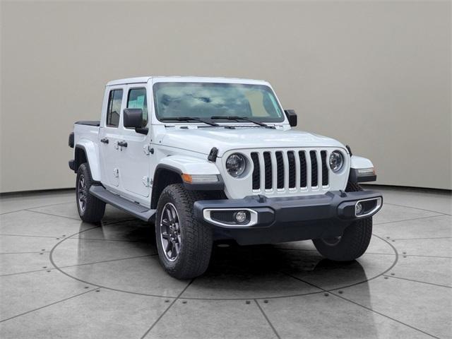 used 2023 Jeep Gladiator car, priced at $34,888