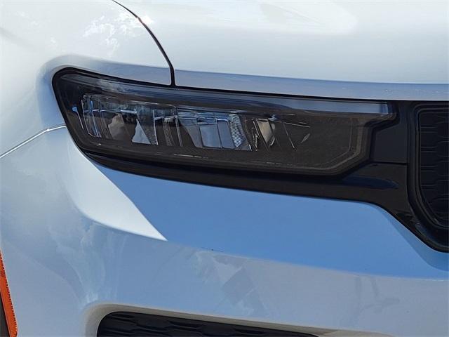 used 2023 Jeep Grand Cherokee car, priced at $35,088