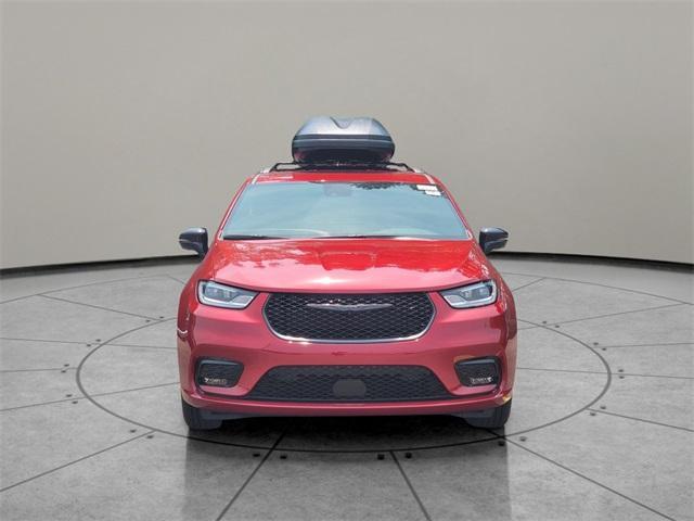 new 2025 Chrysler Pacifica car, priced at $48,145