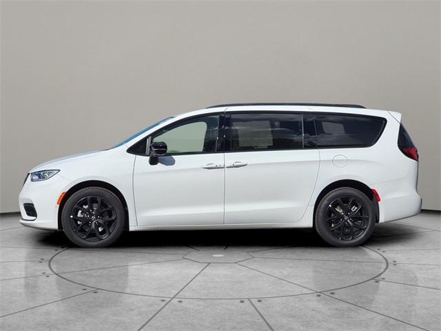 new 2026 Chrysler Pacifica car, priced at $49,005