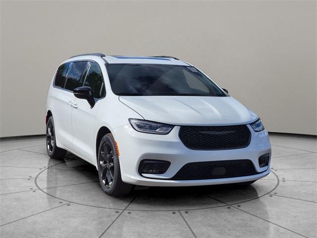 new 2026 Chrysler Pacifica car, priced at $49,005