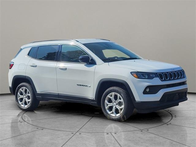 new 2024 Jeep Compass car, priced at $29,265