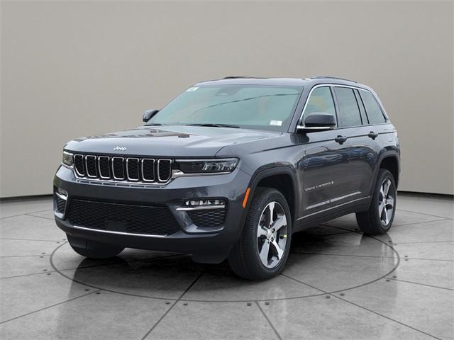 new 2025 Jeep Grand Cherokee car, priced at $44,935