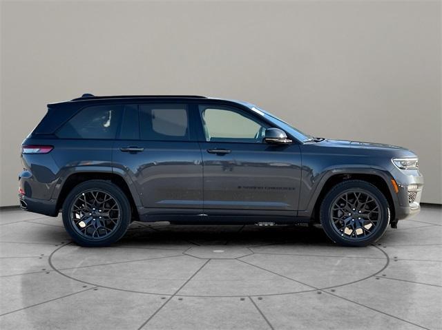 new 2025 Jeep Grand Cherokee 4xe car, priced at $77,470