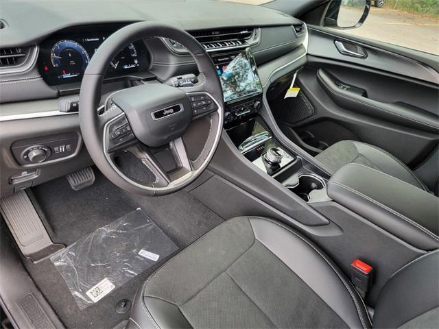 new 2025 Jeep Grand Cherokee L car, priced at $45,230