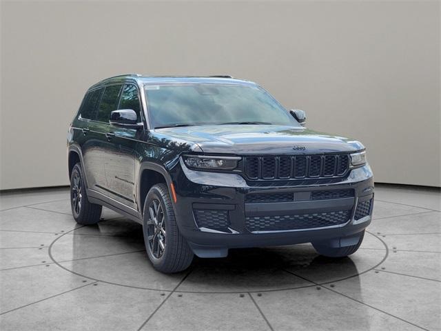 new 2025 Jeep Grand Cherokee L car, priced at $45,230
