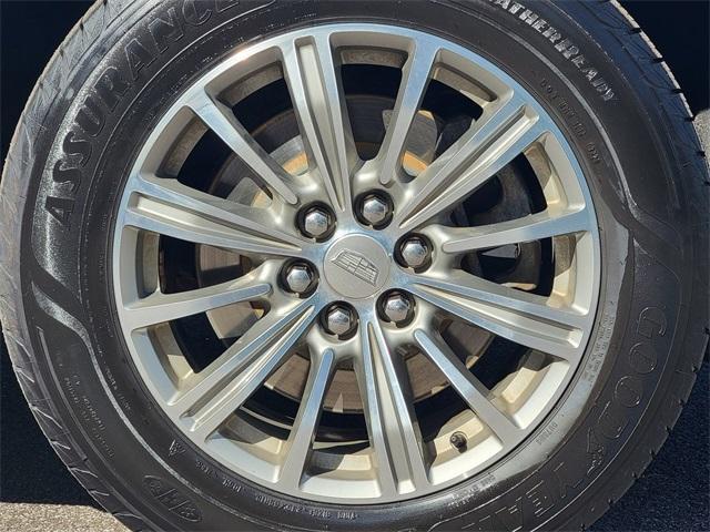 used 2018 Cadillac XT5 car, priced at $20,088