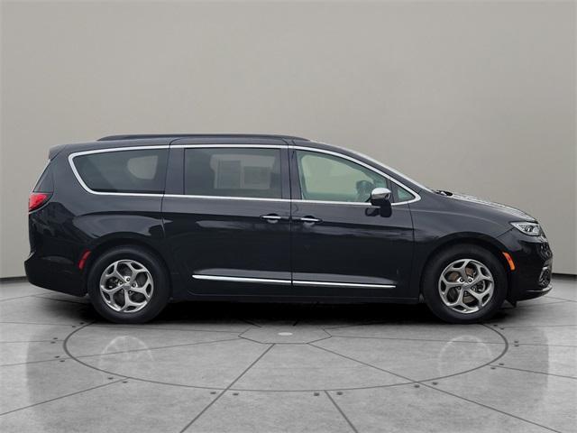 used 2022 Chrysler Pacifica car, priced at $29,924