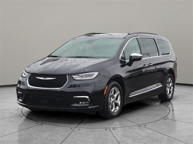 used 2022 Chrysler Pacifica car, priced at $29,924