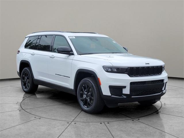 new 2024 Jeep Grand Cherokee L car, priced at $43,435