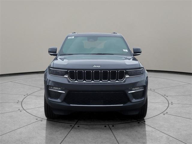 new 2025 Jeep Grand Cherokee car, priced at $48,935