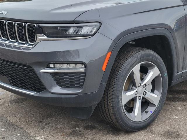 new 2025 Jeep Grand Cherokee car, priced at $48,935