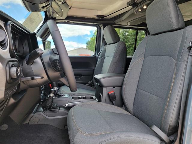 new 2025 Jeep Wrangler car, priced at $49,535