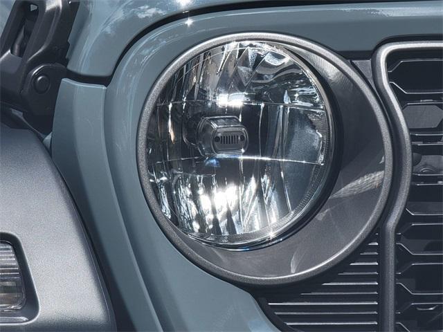 new 2025 Jeep Wrangler car, priced at $49,535