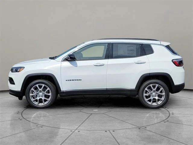 new 2024 Jeep Compass car, priced at $29,265