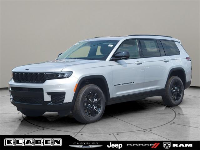 new 2024 Jeep Grand Cherokee L car, priced at $43,030