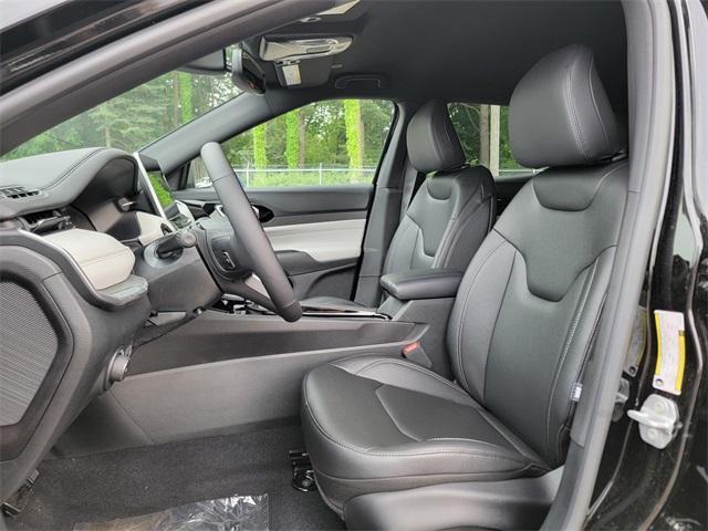 new 2025 Jeep Compass car, priced at $31,105
