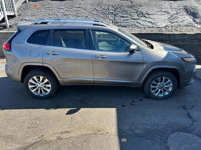used 2016 Jeep Cherokee car, priced at $15,888
