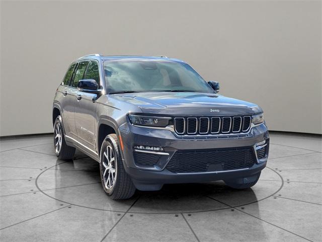 used 2024 Jeep Grand Cherokee car, priced at $38,088