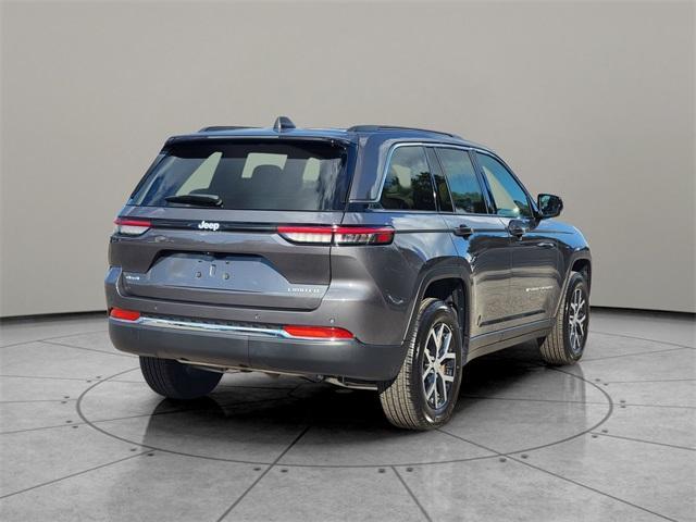 used 2024 Jeep Grand Cherokee car, priced at $38,088