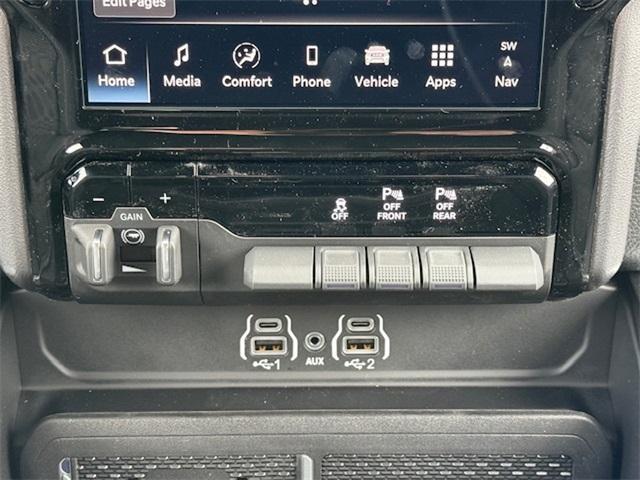 new 2025 Ram 1500 car, priced at $53,715