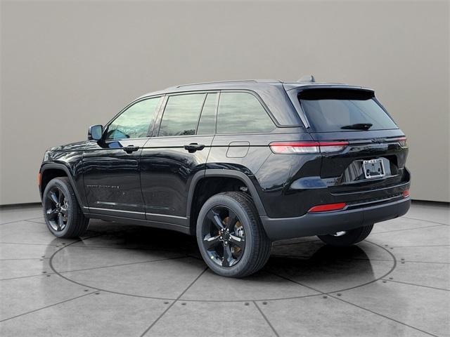 new 2025 Jeep Grand Cherokee car, priced at $45,175