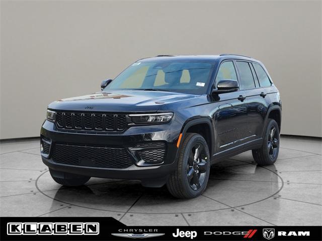 new 2025 Jeep Grand Cherokee car, priced at $43,675