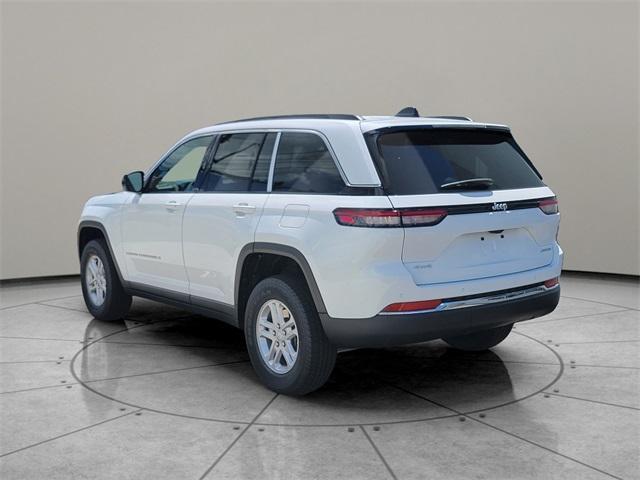 new 2024 Jeep Grand Cherokee car, priced at $39,625