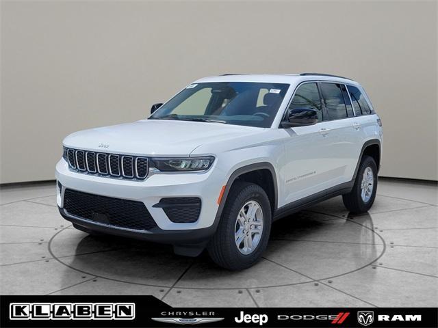 new 2024 Jeep Grand Cherokee car, priced at $39,625