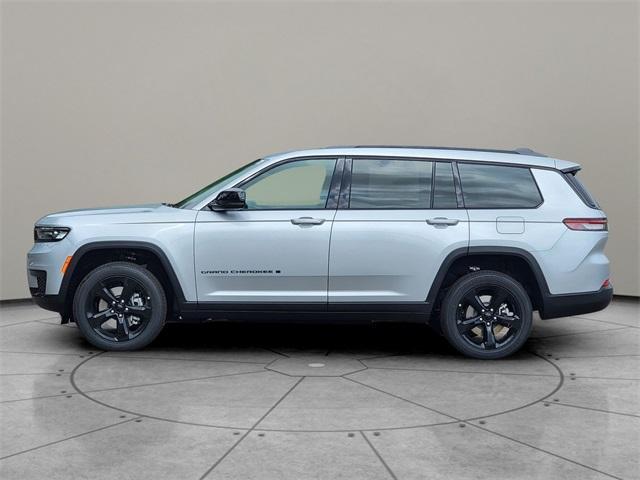 new 2025 Jeep Grand Cherokee L car, priced at $45,272