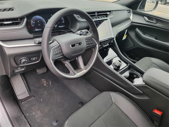 new 2025 Jeep Grand Cherokee L car, priced at $45,272