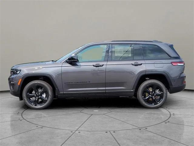 new 2024 Jeep Grand Cherokee car, priced at $44,520