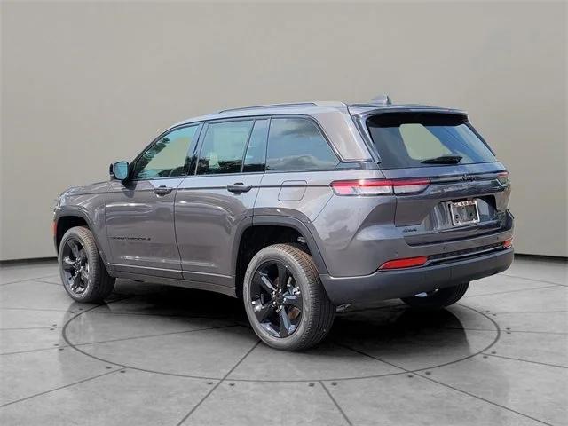 new 2024 Jeep Grand Cherokee car, priced at $44,520