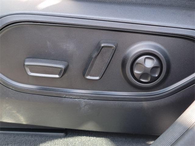 used 2022 Jeep Grand Cherokee car, priced at $37,991