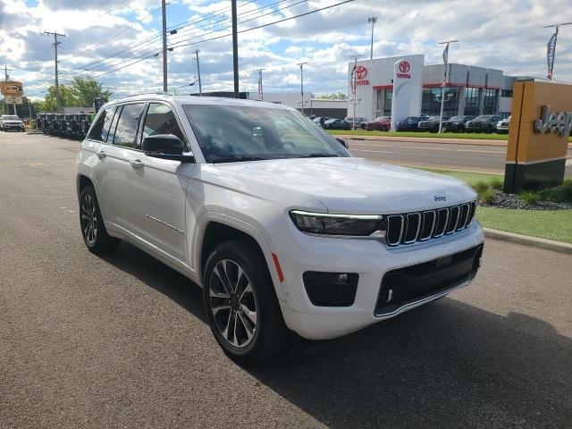 used 2022 Jeep Grand Cherokee car, priced at $37,991