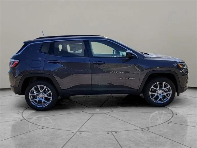 new 2024 Jeep Compass car, priced at $33,860