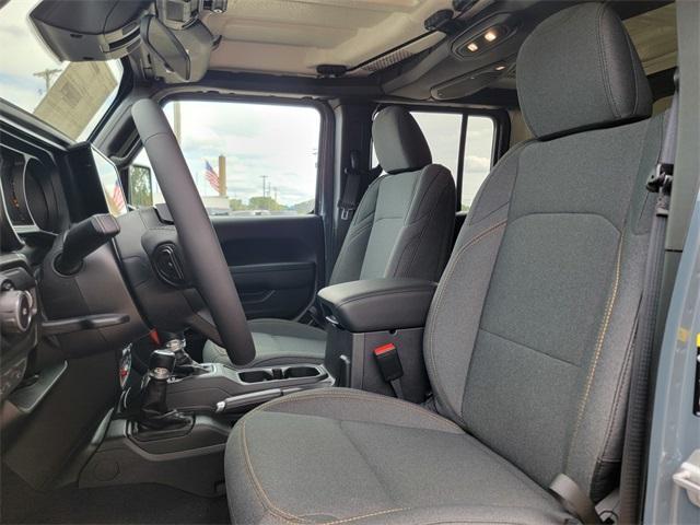 new 2025 Jeep Wrangler car, priced at $50,575