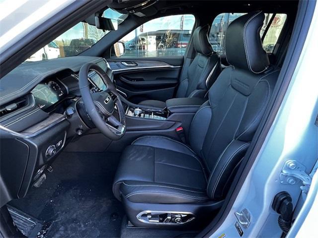 new 2025 Jeep Grand Cherokee L car, priced at $60,075