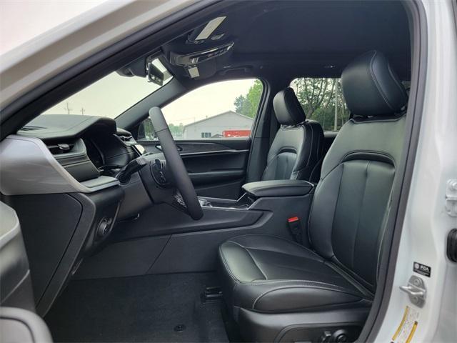 new 2025 Jeep Grand Cherokee car, priced at $47,326