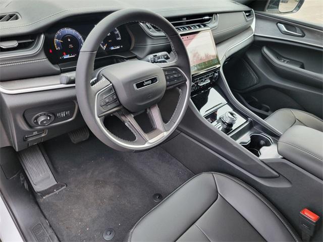 new 2025 Jeep Grand Cherokee car, priced at $47,326